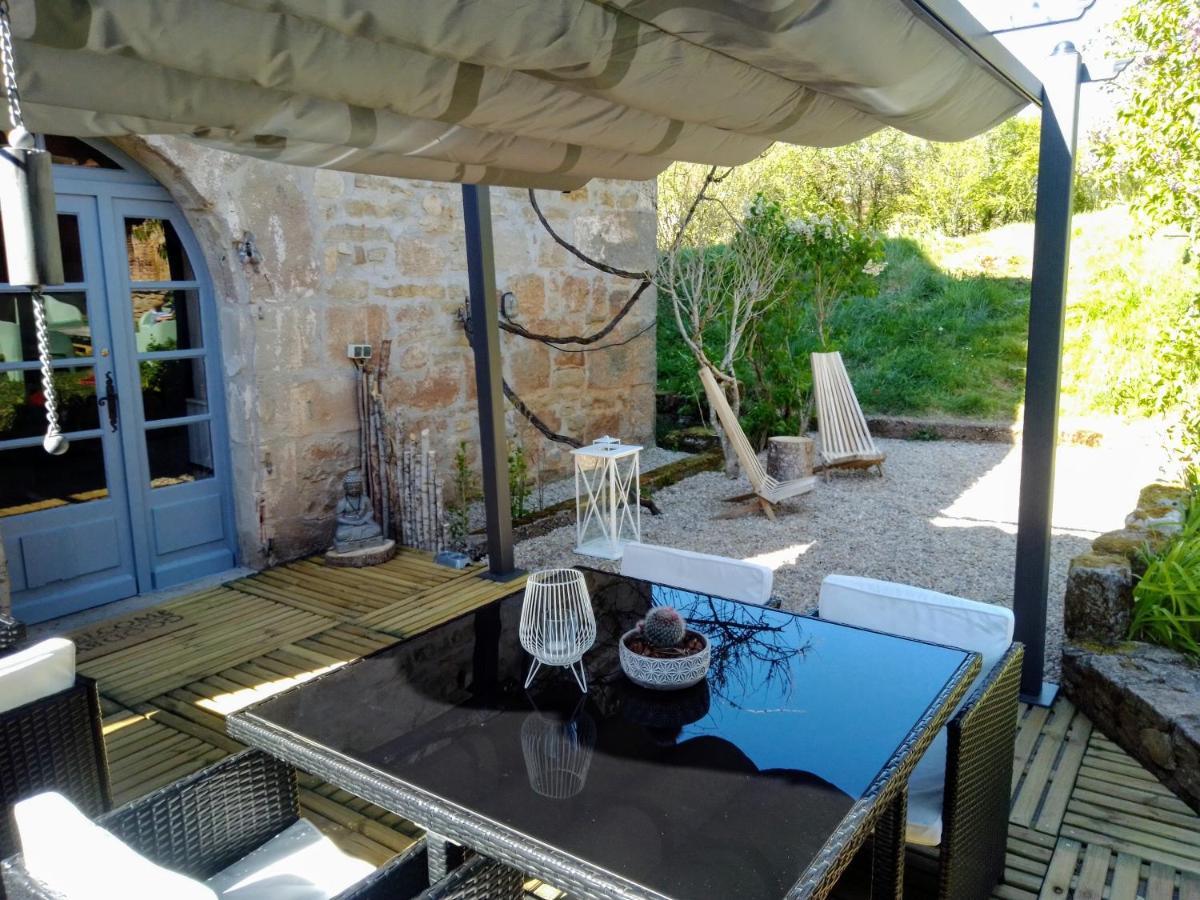 Au Gre Du Lot Bed and Breakfast Le Bourg Buitenkant foto