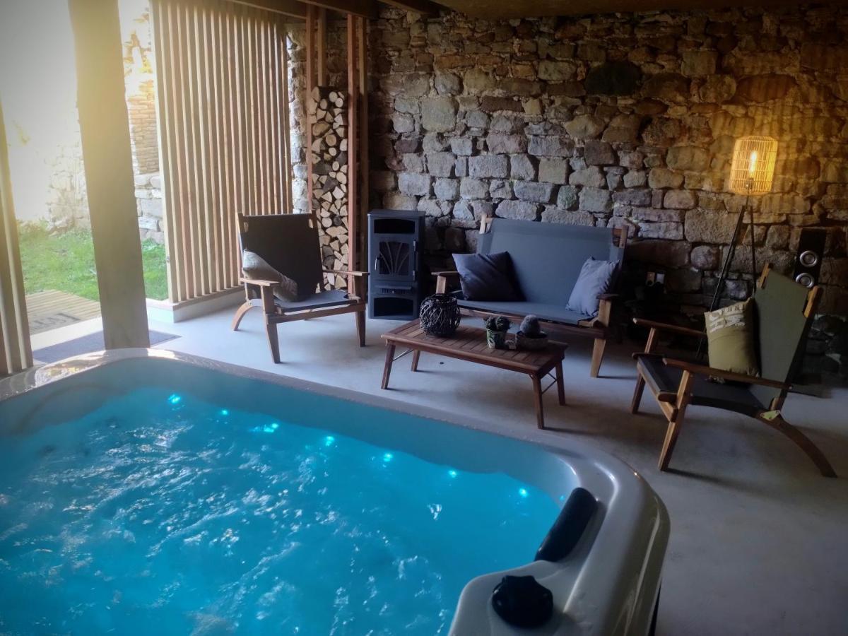 Au Gre Du Lot Bed and Breakfast Le Bourg Buitenkant foto