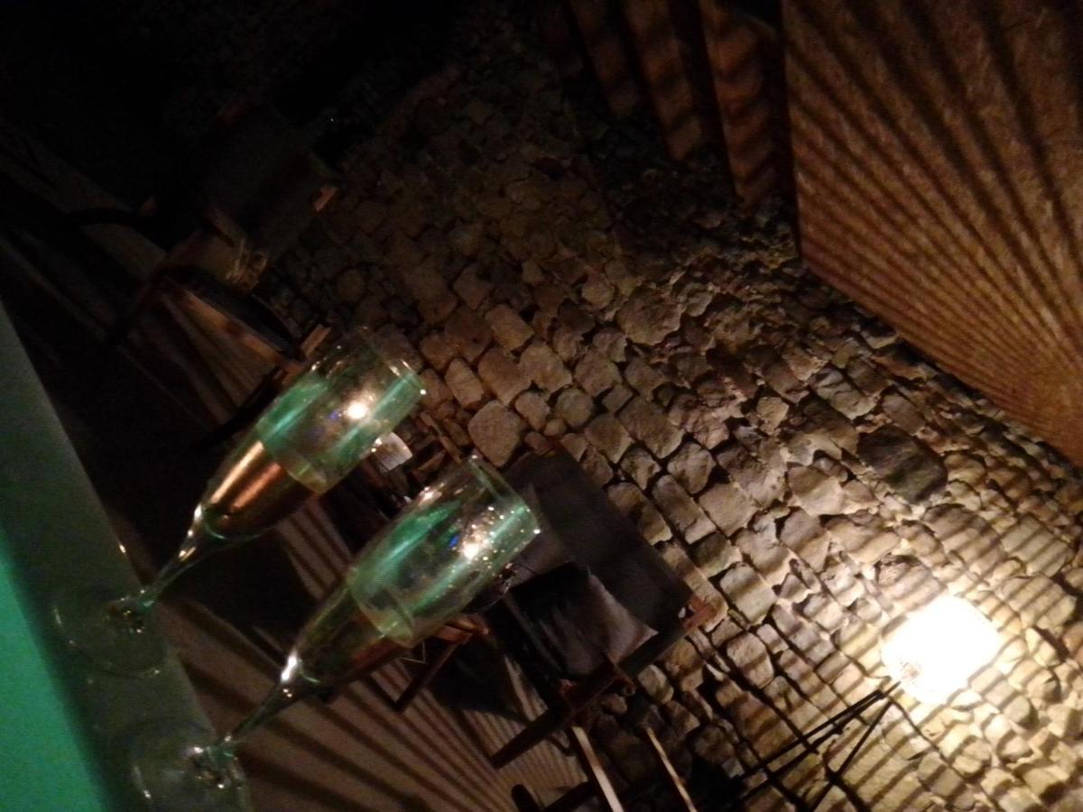 Au Gre Du Lot Bed and Breakfast Le Bourg Buitenkant foto